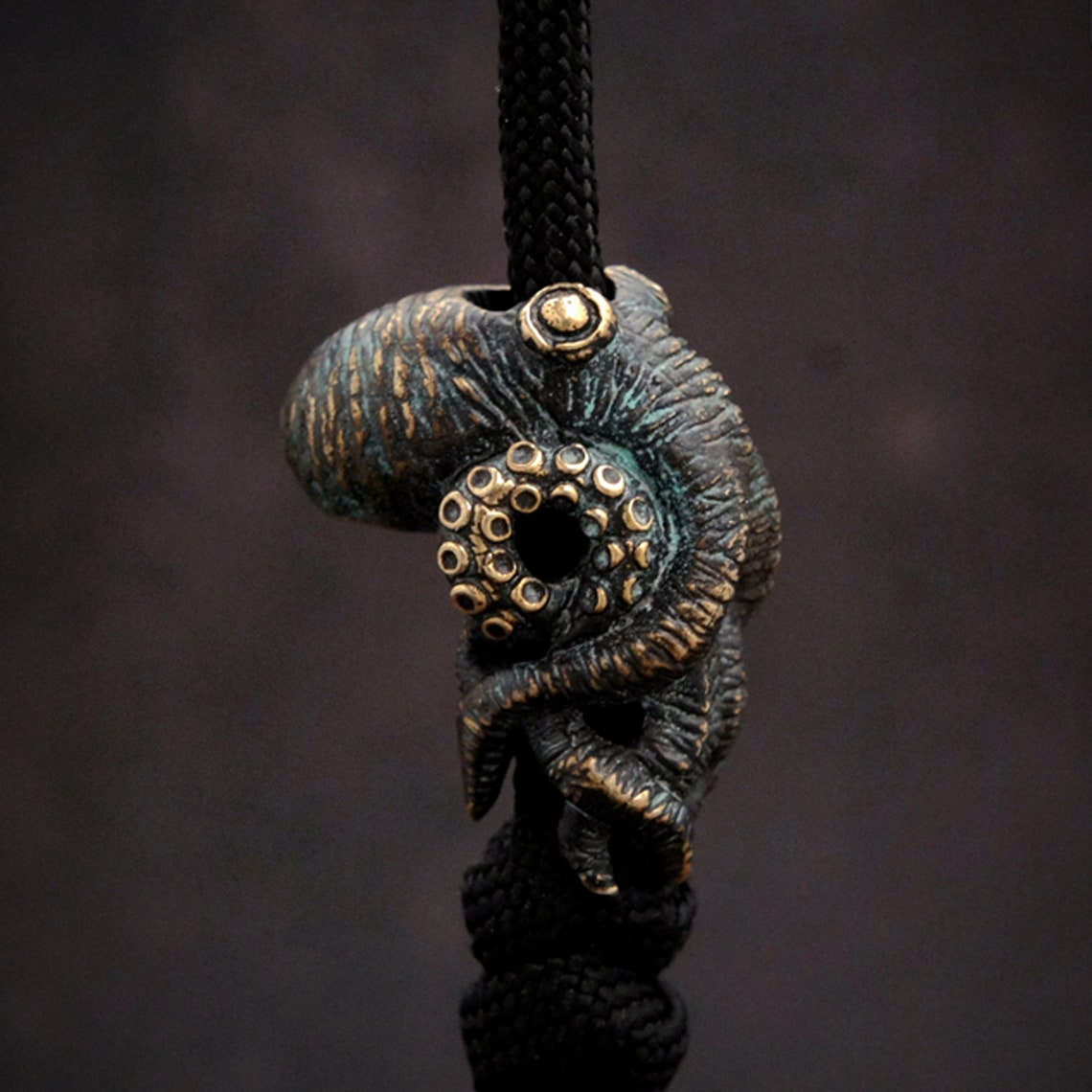Paracord Survival Bracelet - Polvo faca de bronze contas ao